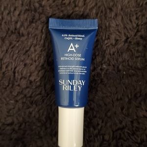 High dose retinoid serum